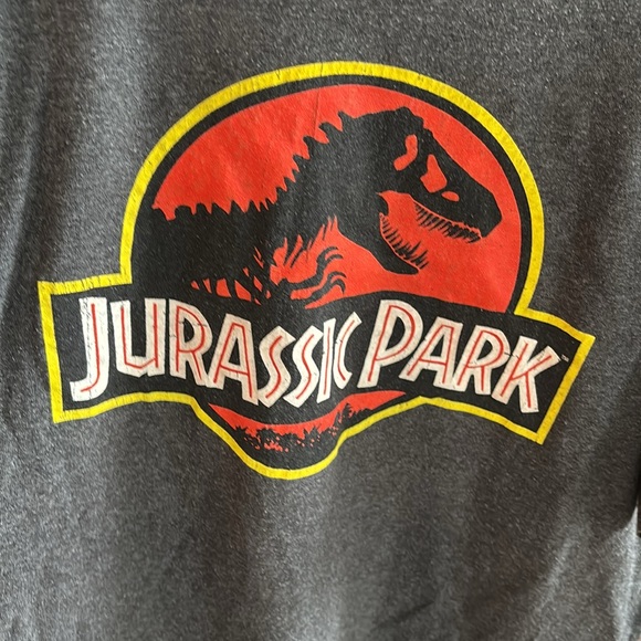 Jurassicic World Jurassic Park size large tee - Picture 2 of 4
